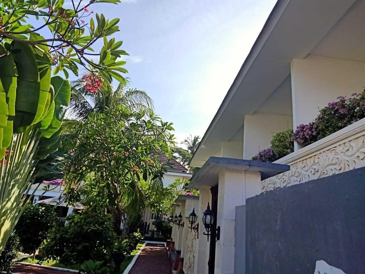 Puri Saron Senggigi Hotel Dış mekan fotoğraf